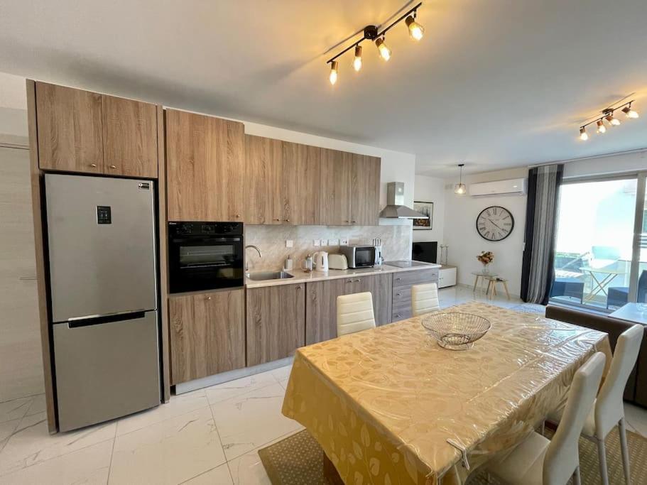 2Br Comfort Apartment Bugibba By Holi San Pawl il-Baħar Extérieur photo