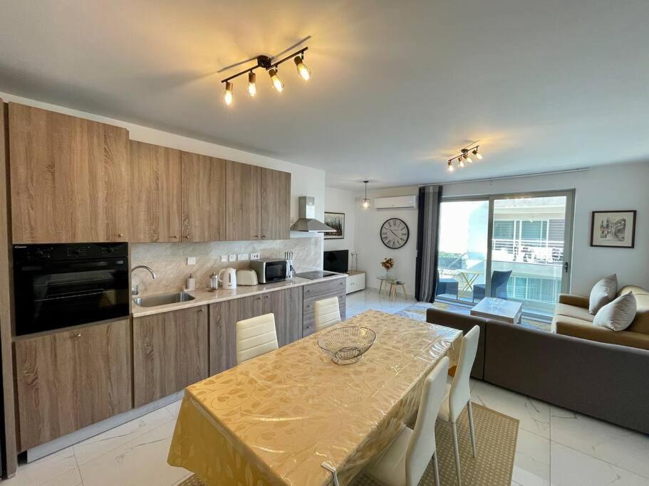 2Br Comfort Apartment Bugibba By Holi San Pawl il-Baħar Extérieur photo